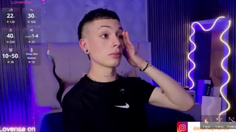  David  online show from February 21, 7:50 pm