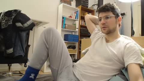 Daniel online show from February 12, 8:40 pm