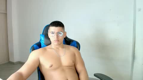 Dantraxx online show from February 10, 1:19 am