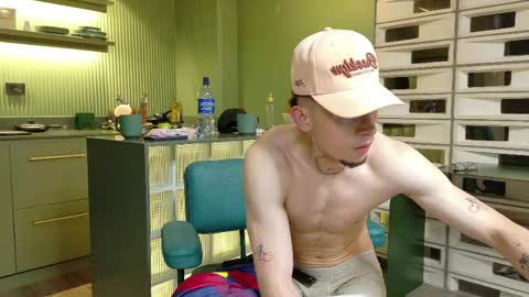 dany_kyng online show from June 6, 7:03 am