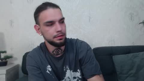 Danyel online show from September 25, 7:43 pm