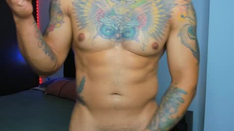 danyfitguy_ online show from January 23, 11:58 pm