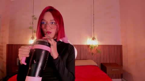 Daphne online show from February 27, 3:10 am