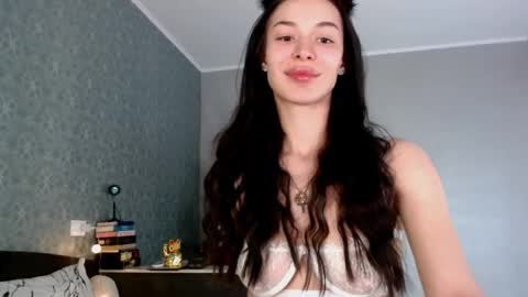 Daphne Darkthorn online show from January 6, 5:39 pm