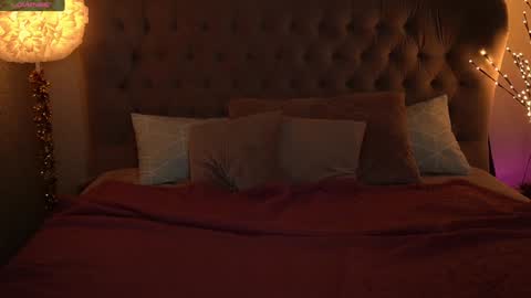 Snapshot of daphne_moss chatting on January 5, 9:14 pm Agatha online show from January 5, 9:14 pm