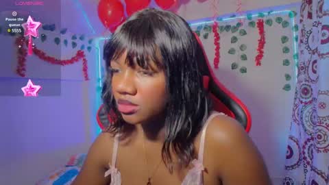 Daphne online show from February 15, 2:55 pm