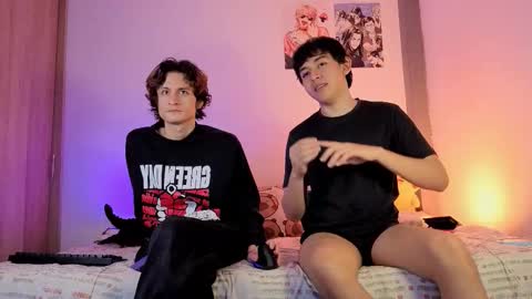 darcy_and_stolas online show from March 16, 3:20 am