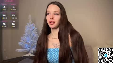 Snapshot of darina_night chatting on January 2, 6:56 pm Darina Night online show from January 2, 6:56 pm