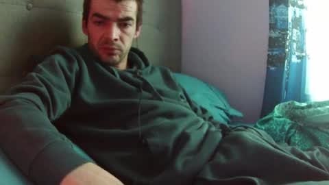 dark377 online show from March 7, 2:39 pm