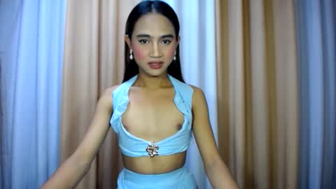 LIANNA online show from May 13, 2:54 am
