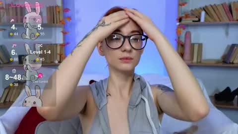 Lola online show from October 12, 3:54 am