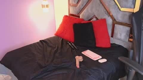 CELESTE online show from February 3, 6:40 am