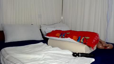 dark_qween online show from March 15, 2:31 pm