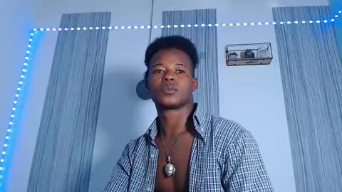 Chris  online show from December 2, 7:12 pm