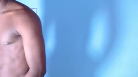 Chris  online show from November 27, 3:58 am