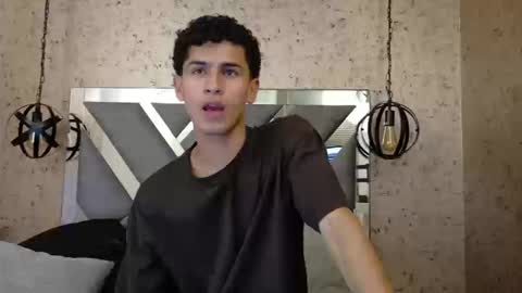 dark_sultan online show from February 25, 8:34 pm