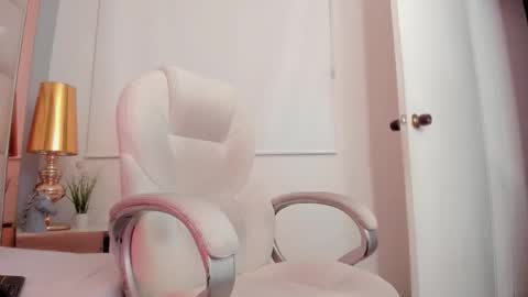 dark_sun333 online show from November 29, 1:46 am