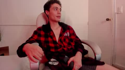 dark_sun333 online show from October 10, 1:00 am