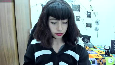 Hi Im Yuri  independent modelhelp me get my 111 hands upuwu online show from March 3, 9:59 pm