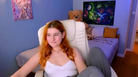 darkmoon____ online show from October 20, 3:28 pm