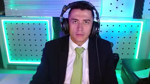 DARKO0717 online show from February 11, 12:20 pm