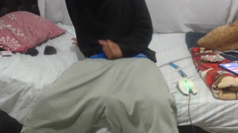 darkr_ider online show from April 24, 1:29 am