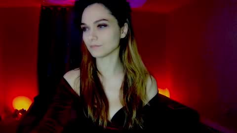 roseredgoddess online show from January 21, 3:48 am