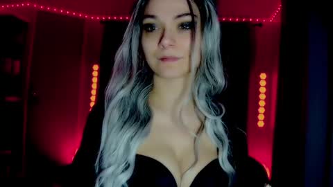 roseredgoddess online show from April 21, 2:51 am