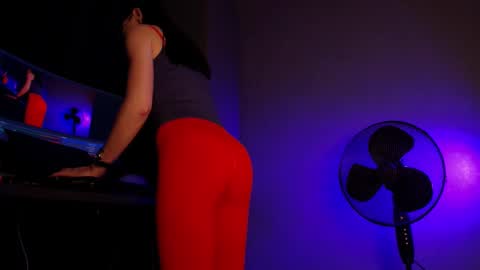 darkspark_ online show from February 16, 1:20 pm