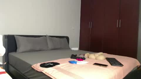 darktanqueen online show from March 13, 3:32 am