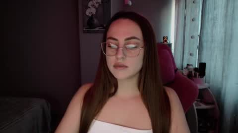 Riley online show from October 3, 8:44 am