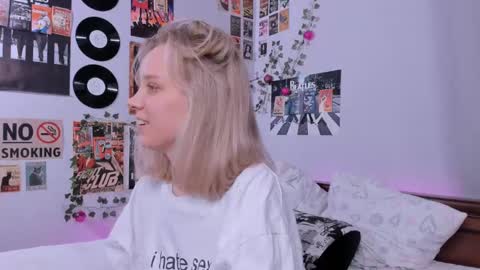lina online show from February 19, 8:20 pm