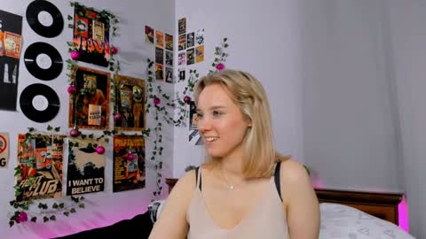 lina online show from January 29, 2:30 am