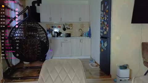 Darlina online show from September 25, 2:35 pm