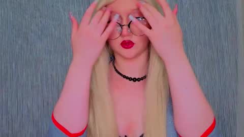 Brianna online show from November 9, 4:10 pm