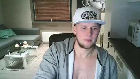 Dario online show from October 17, 6:45 pm