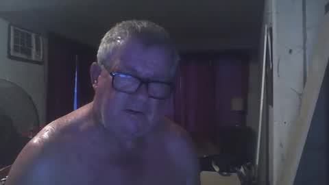 Snapshot of darwincock chatting on December 21, 8:43 pm darwincock online show from December 21, 8:43 pm