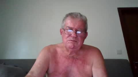 darwincock online show from July 3, 2:38 am