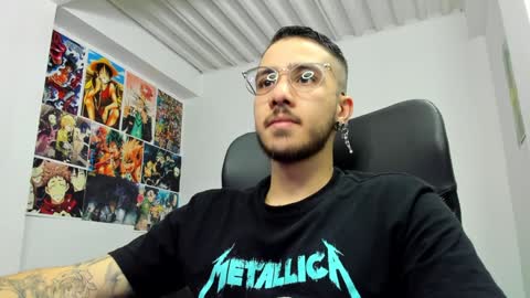 dash lowell   online show from December 19, 8:13 am