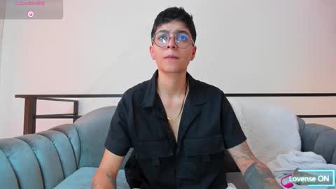 Dass Roman online show from September 29, 7:46 pm