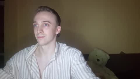 datalian online show from November 8, 6:00 pm