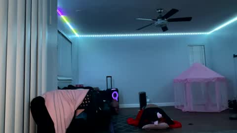 LushLavish online show from March 3, 12:39 pm