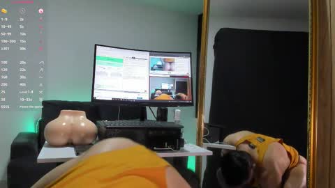 Snapshot of dave_hs chatting on September 29, 4:55 am dave_hs online show from September 29, 4:55 am