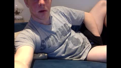 daveb709709709 online show from March 10, 1:21 am