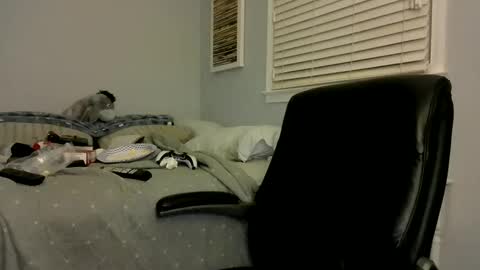 daveishorny1988 online show from May 25, 3:12 am