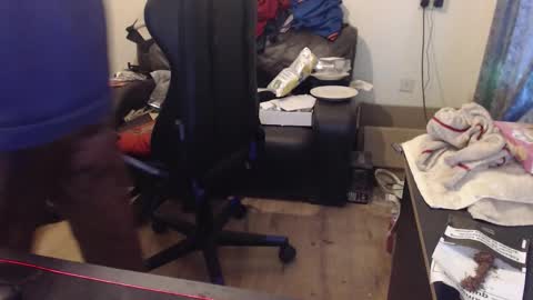 dave online show from February 5, 8:07 am