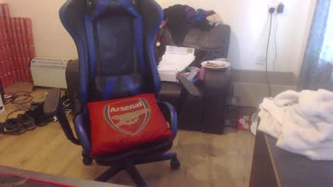 dave online show from February 7, 10:40 am