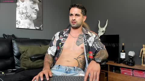 Daves online show from December 5, 3:33 pm