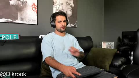 Daves online show from December 2, 1:52 pm