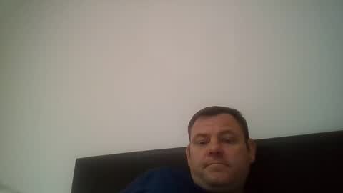 DILFnextdoor69 online show from October 8, 8:26 pm